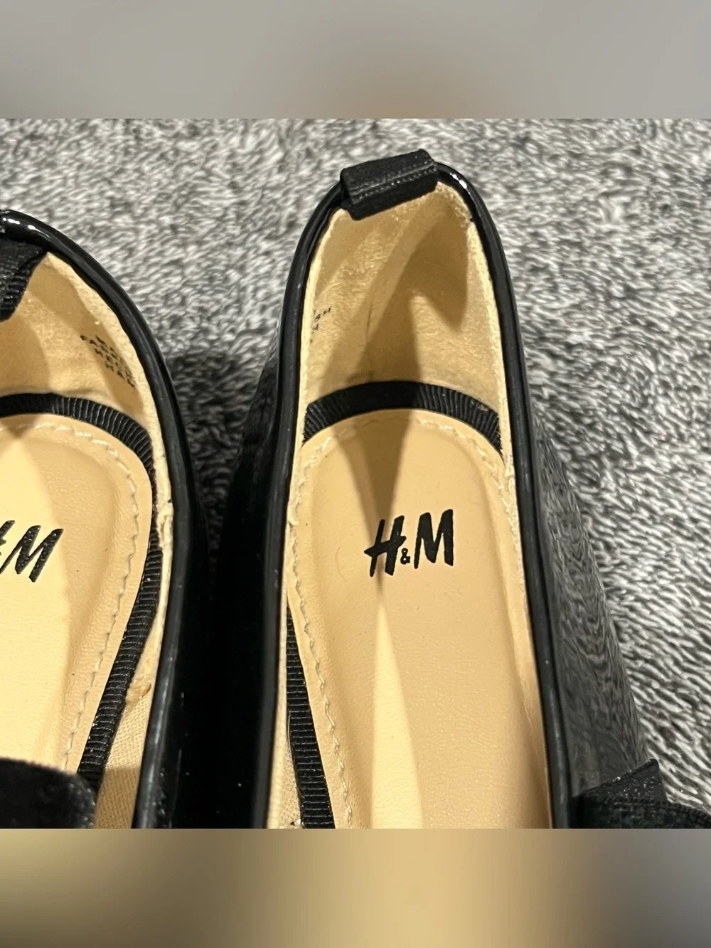 H&M Black Bow-Detail Ballet Flats for kids size 12